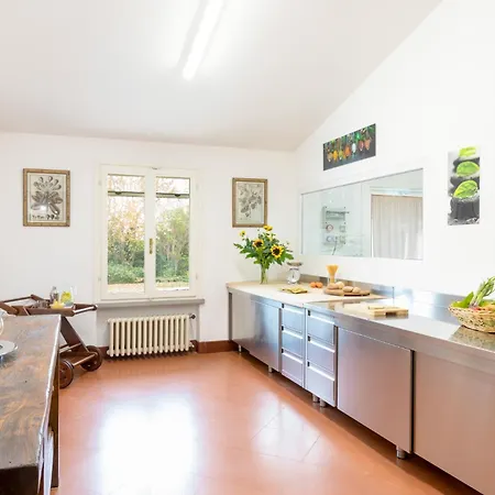 La Scuderia 8, Emma Savignano sul Rubicone