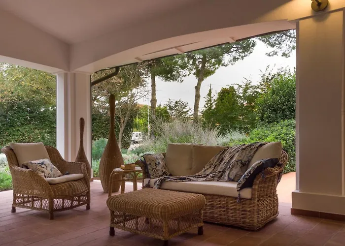 La Scuderia 8, Emma Villa Savignano sul Rubicone