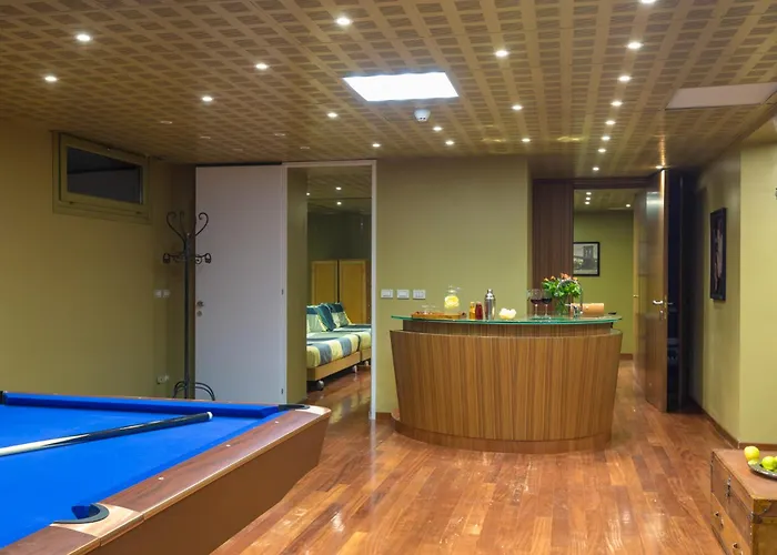 La Scuderia 8, Emma *